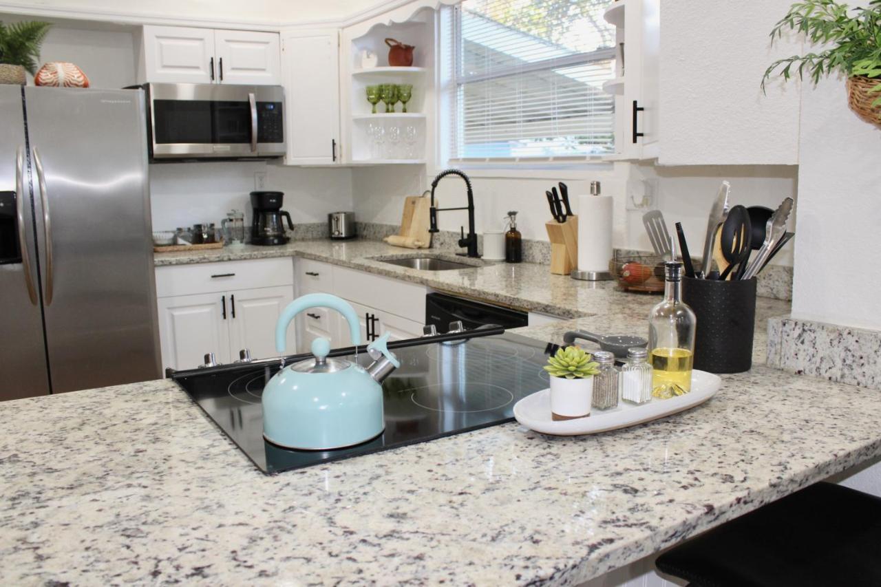 3 Bedroom Modern Ybor City Home- Pet Friendly تامبا المظهر الخارجي الصورة