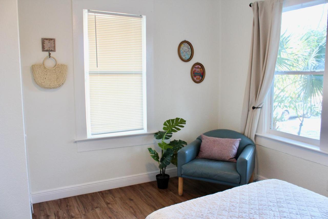 3 Bedroom Modern Ybor City Home- Pet Friendly تامبا المظهر الخارجي الصورة
